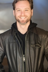Dan M.